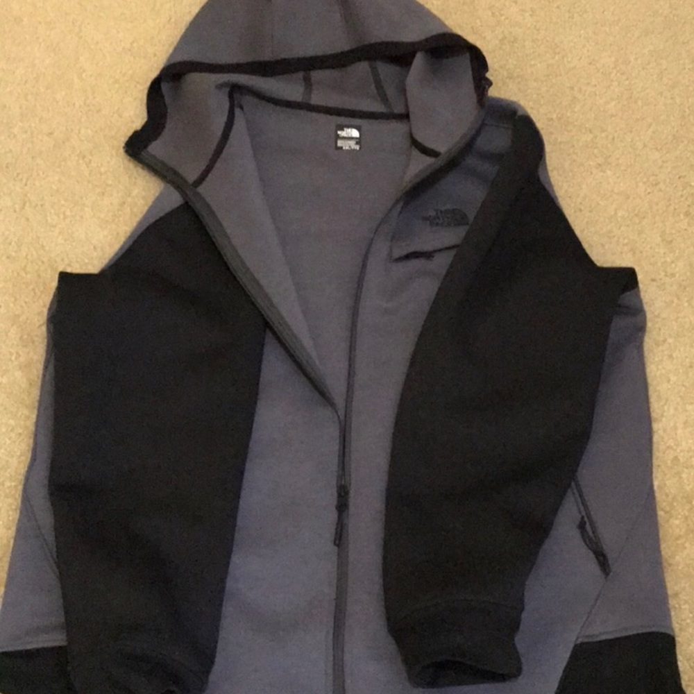 Men’s North Face fleece
